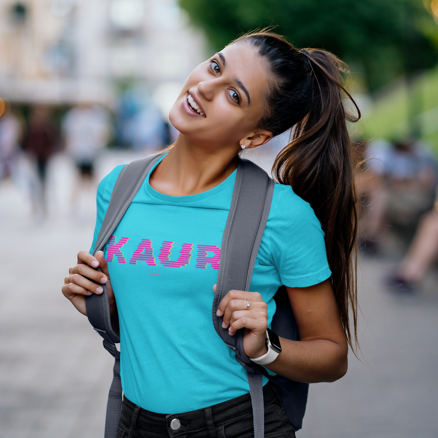 KAUR Women's Crewneck T-shirt